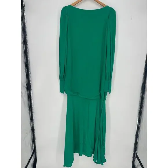 De La Vali Presley Gown in Kelly Green